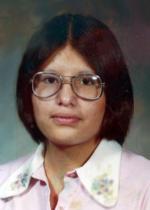 bernadette uses the knife