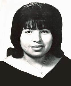 lavinia eagle chasing