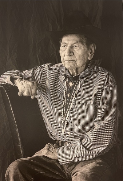 joseph lends his horse, sr.